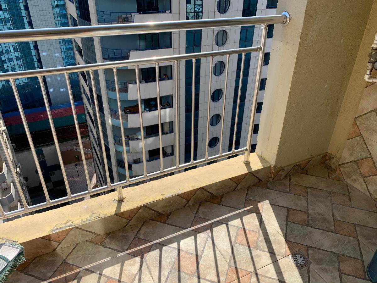 Park Azure Apartment Deluxe 2 Bedroom Baku Exterior foto