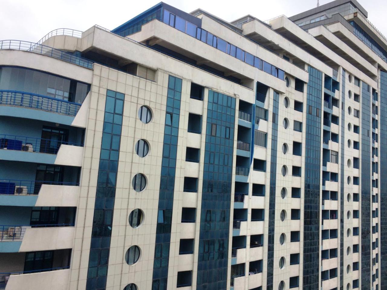 Park Azure Apartment Deluxe 2 Bedroom Baku Exterior foto